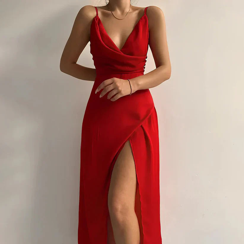 Elegant dress with cut-out for women