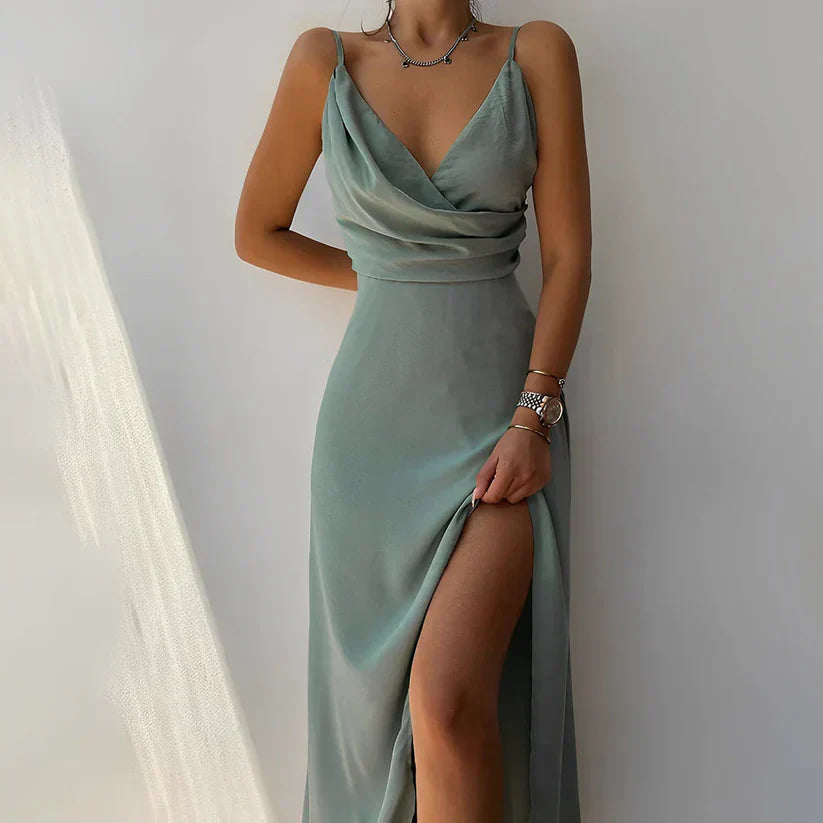 Elegant dress with cut-out for women