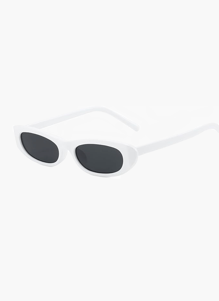 Women’s oval sunglasses with slim plastic frame – Y2K style