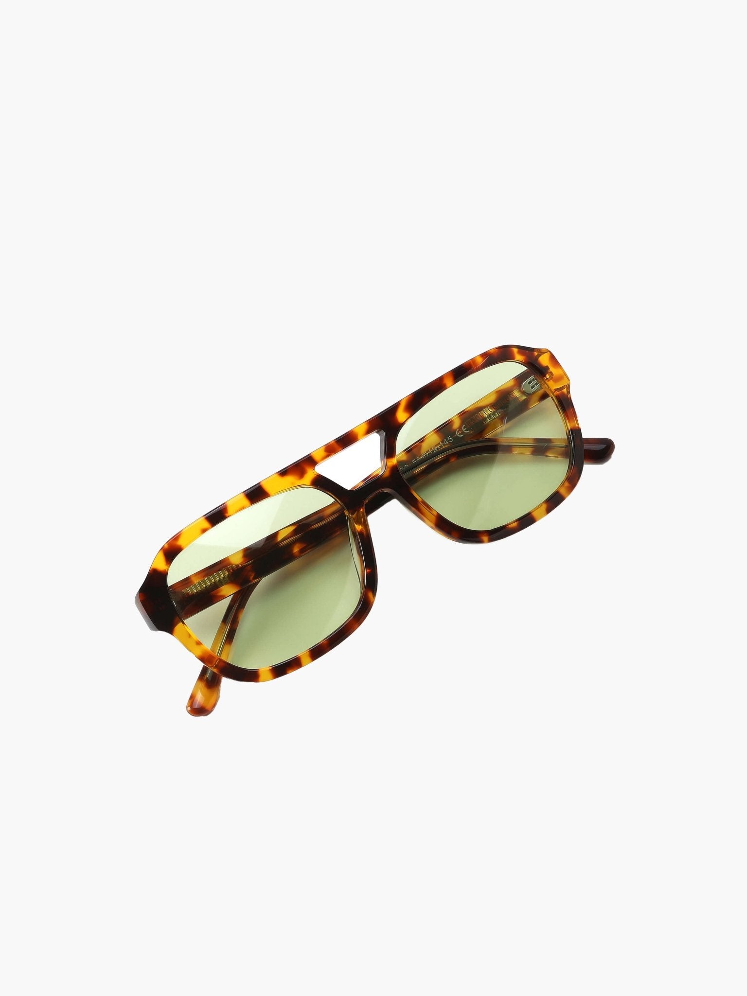 Women's rectangular sunglasses with wide frame and UV protection – tortoiseshell finish